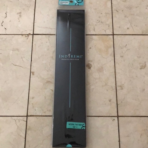 Indiremi Premium Virgin Hair. 10” Color 1. - Picture 2 of 3